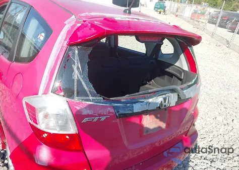 2010 Honda Fit Sport z USA, uszkodzony, nr VIN JHMGE8H49AS008382